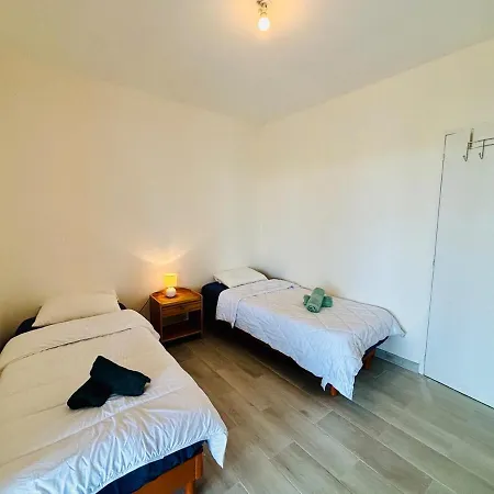 Villa Pour 6pers, 10 Min Des Plages, Proche Aeroport Beziers Et Autoroutes