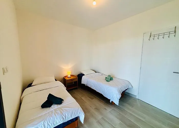 Villa Pour 6pers, 10 Min Des Plages, Proche Aeroport Beziers Et Autoroutes