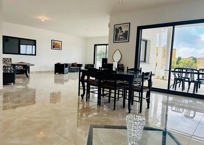 Villa Pour 6pers, 10 Min Des Plages, Proche Aeroport Beziers Et Autoroutes *